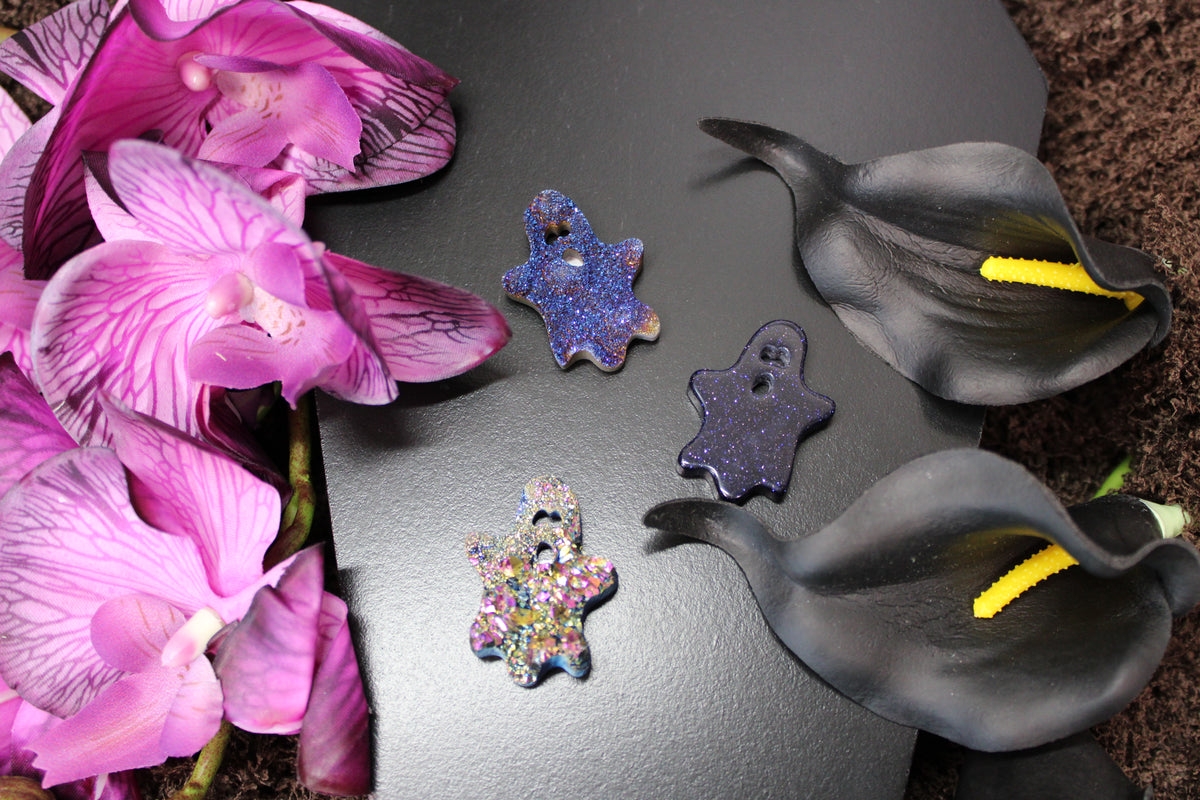 Sparkling Ghost Cabochon – Choose Your Style