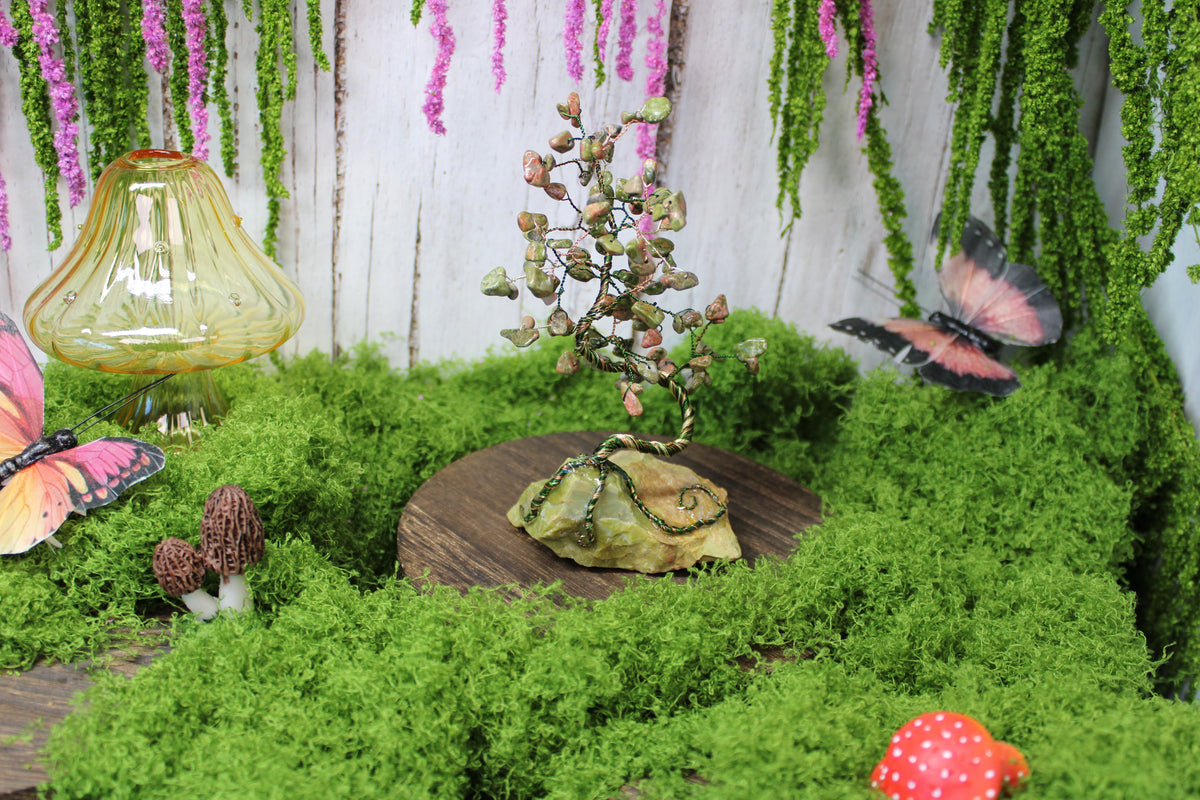 Forestheart Bonsai – Unakite Wire Tree on Pistachio Opal