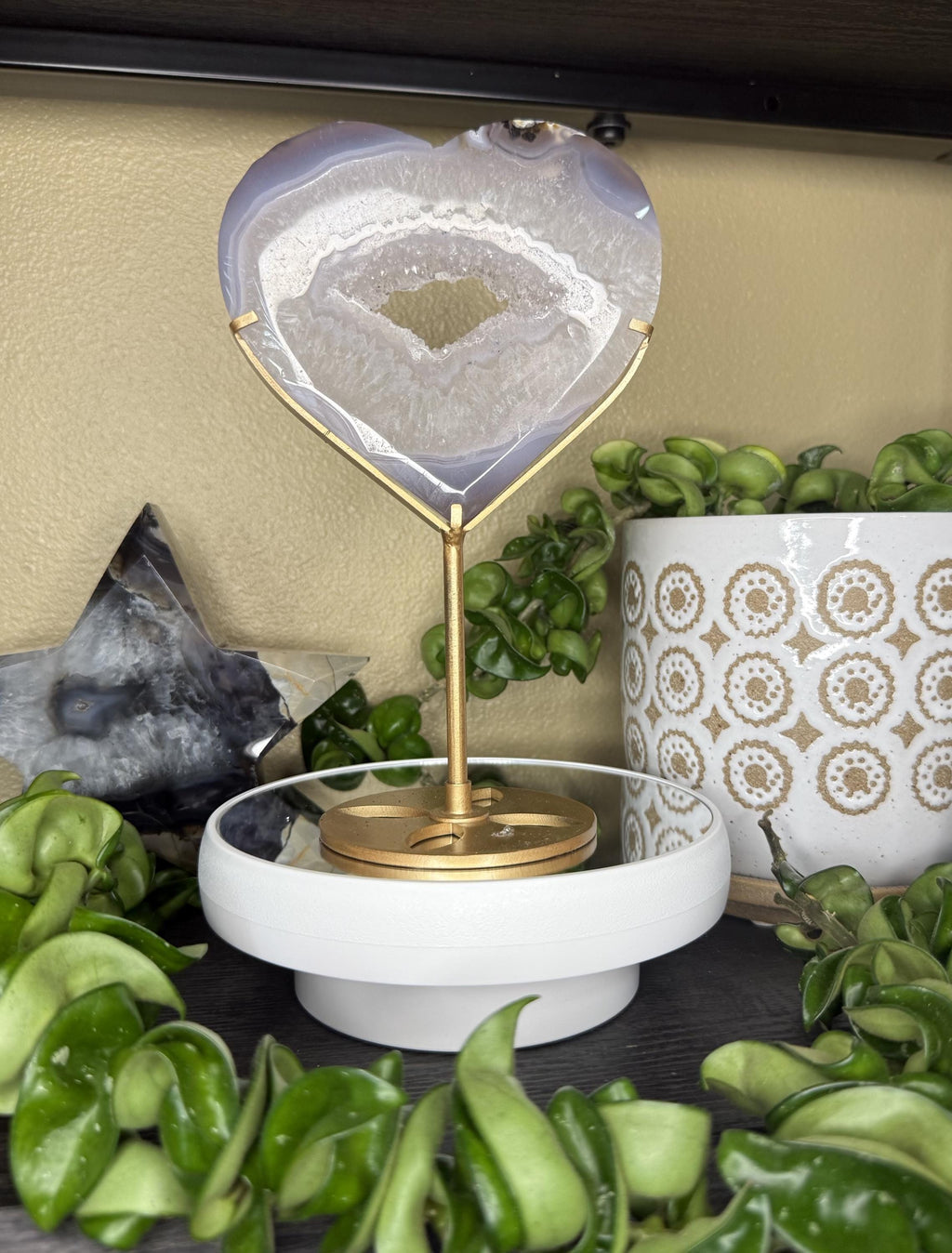 Crystal Druzy Agate Heart on Stand