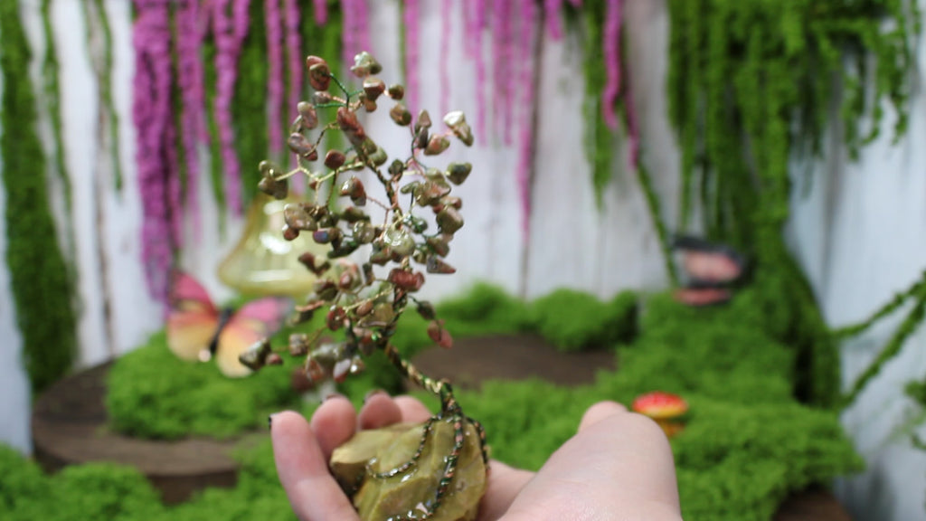 Forestheart Bonsai – Unakite Wire Tree on Pistachio Opal
